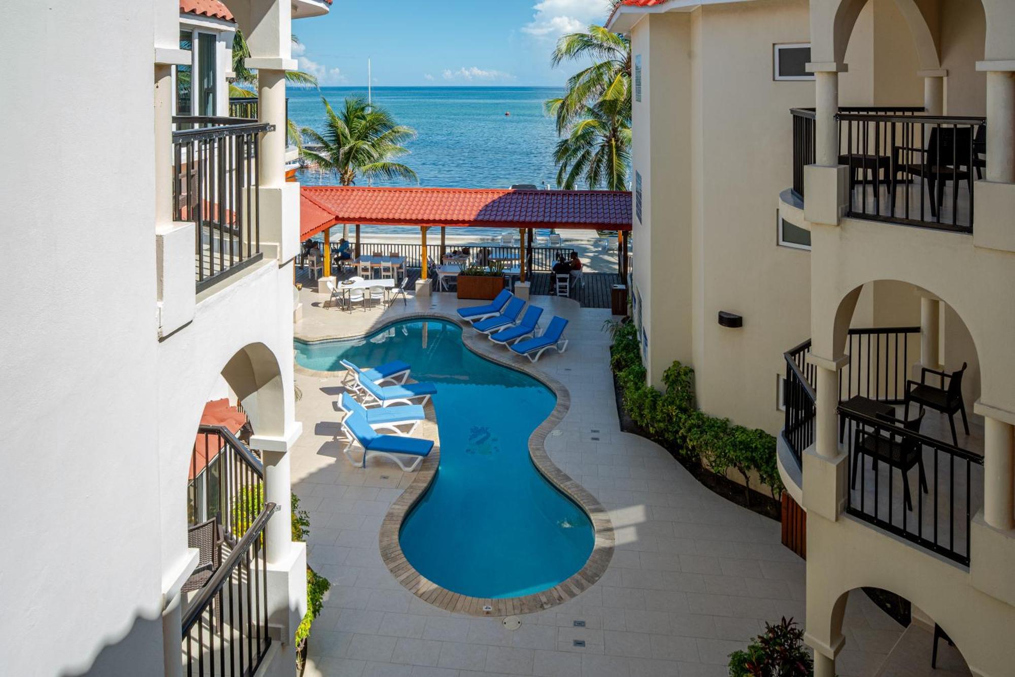Sunbreeze Suites San Pedro  Zewnętrze zdjęcie